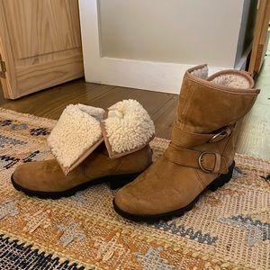 Women’s Sorel Lined Boots sz 9.5